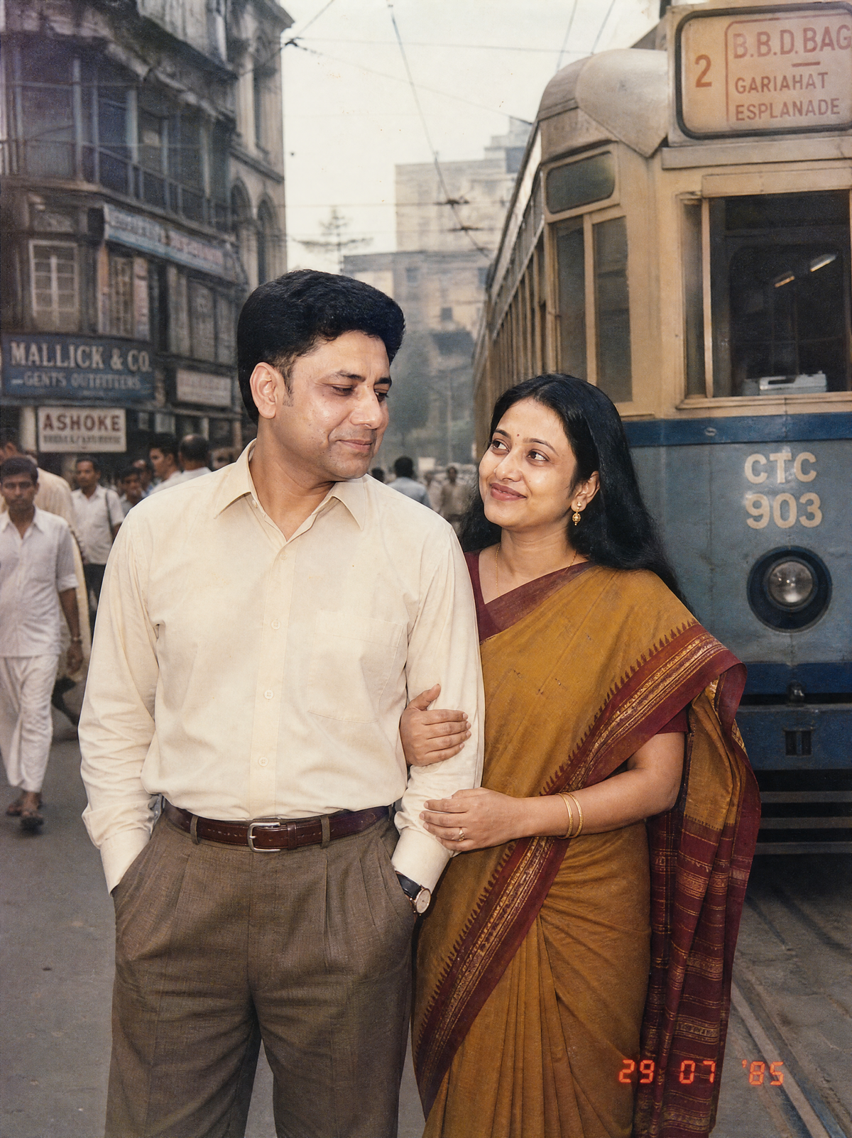 Kolkata Tram Love Story